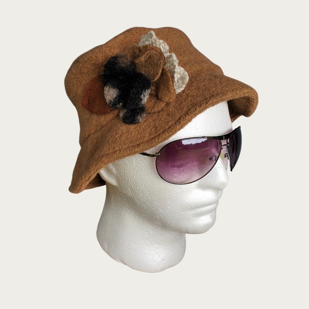 Complit Italy Handmade Wool Blend Cloche Bucket Hat Brown Floral Applique